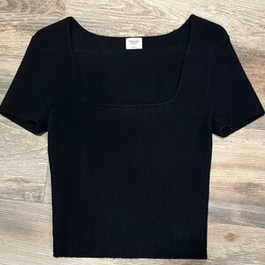 Abercrombie & Fitch Ottoman Square Neck